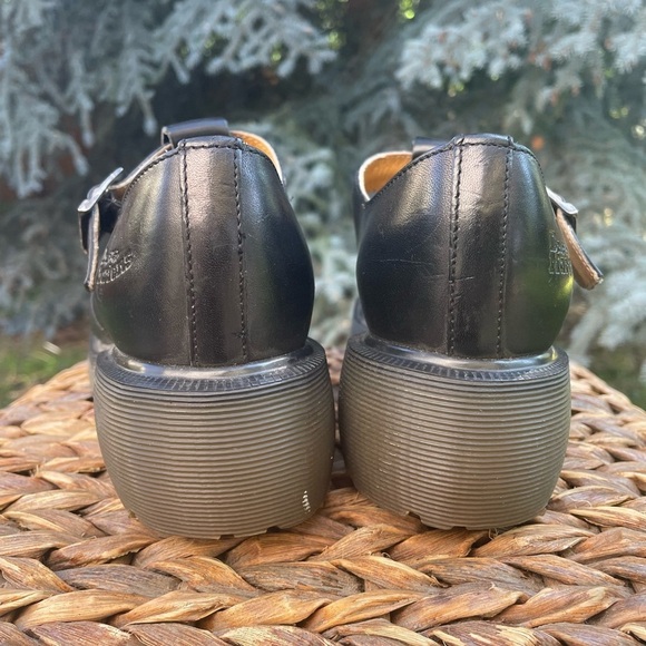 Dr Martens MIE Black Leather 8366 Y2K Chunky T-strap Mary Jane Oxfords Size 7/8 - Picture 10 of 12